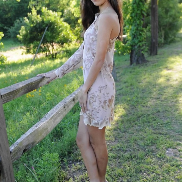 Gorgeous Free People lace shoulder dress - Picture 6 of 13